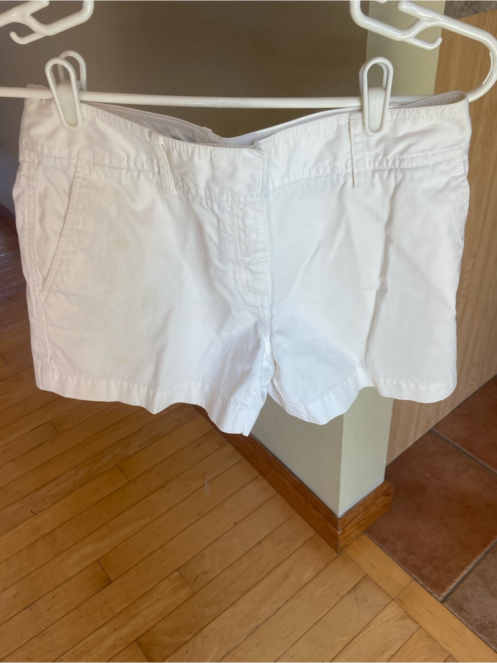 Tommy Hilfiger Janie Fit White Classic Women's White Cotton Shorts Size 6